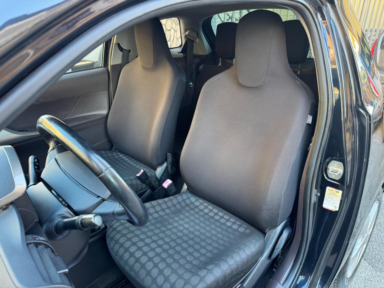 Toyota iQ 1.4 D-4D 90cv Multidrive