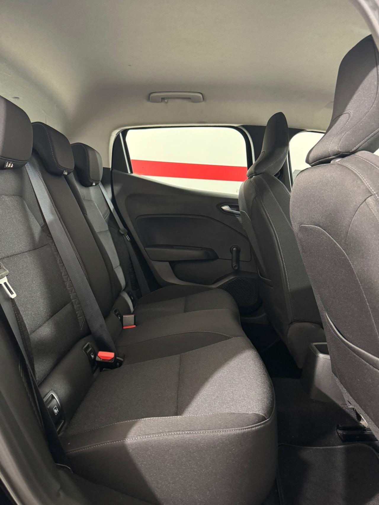 Renault Clio Full Hybrid E-Tech 140 CV 5 porte Intens