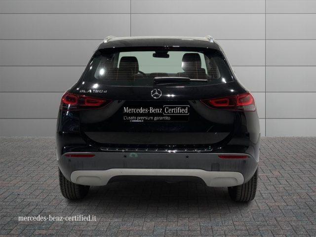 MERCEDES-BENZ GLA 180 d Automatic Business Extra