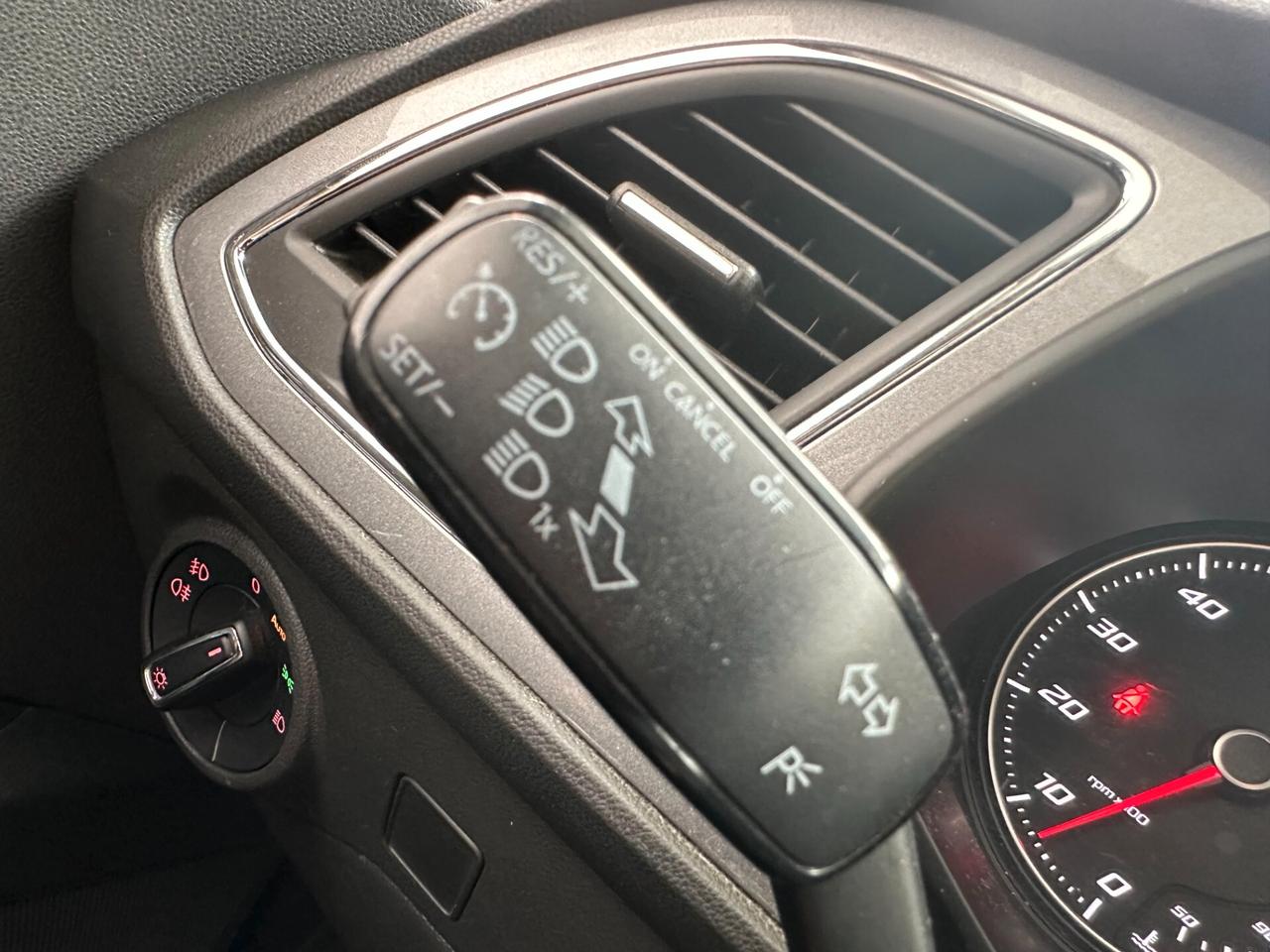Seat Leon 1.4 Turbo, Euro 5B, tenuta e usata da amatore, garantita e certificata