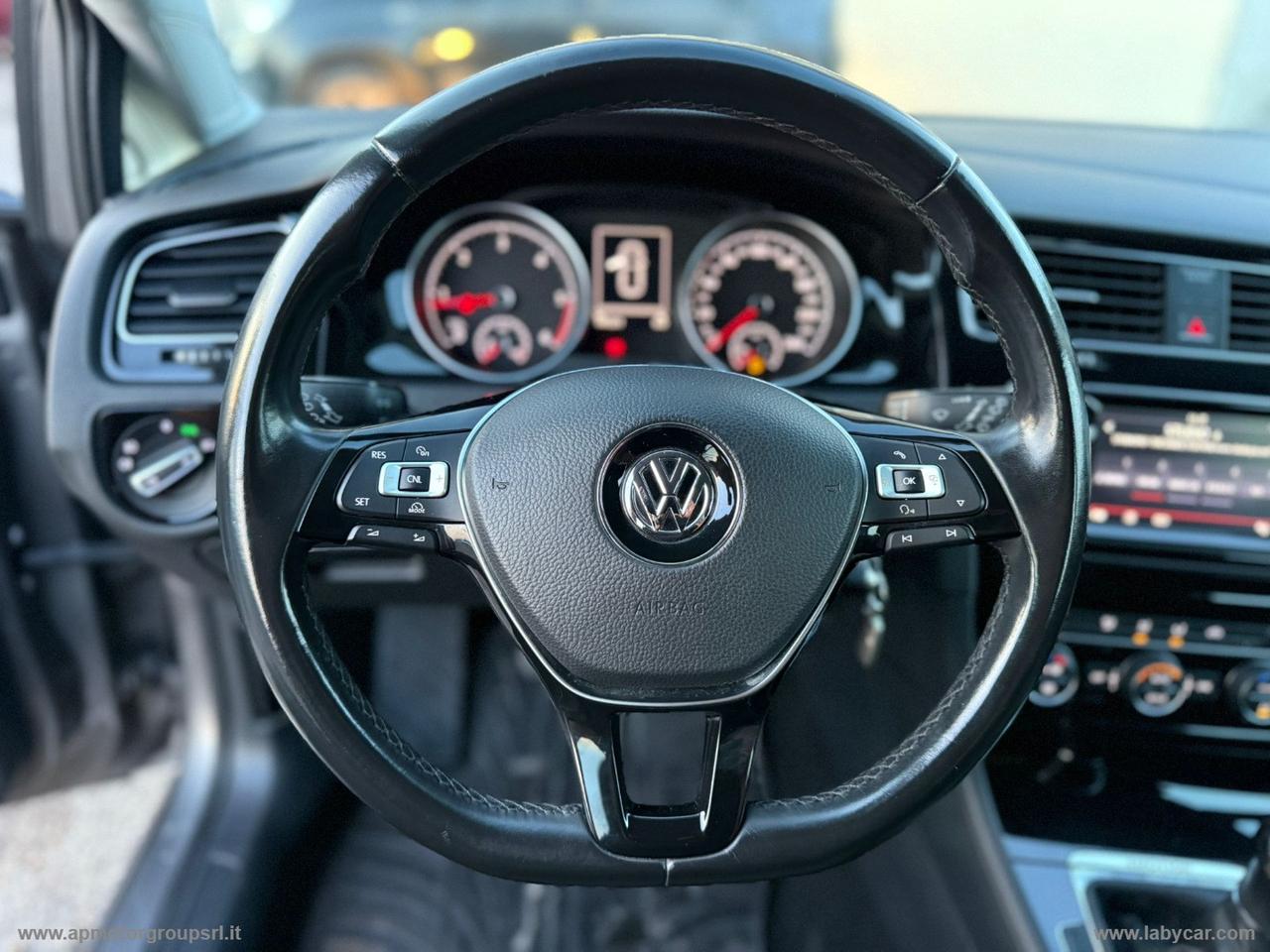VOLKSWAGEN Golf 1.6 TDI 5 PORTE 4 MOTION BLUEMOTION TECHNOLOGY