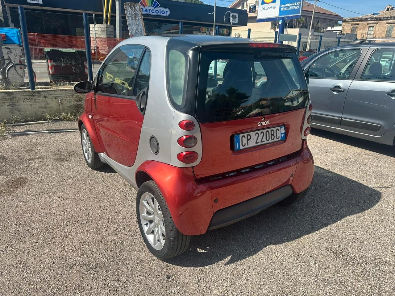 Smart ForTwo 700 coupé pure (37 kW)