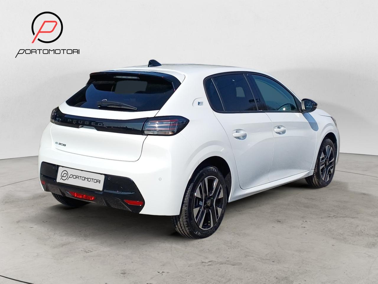 PEUGEOT e-208 ALLURE - Motore Elettrico 136cv (100kW)