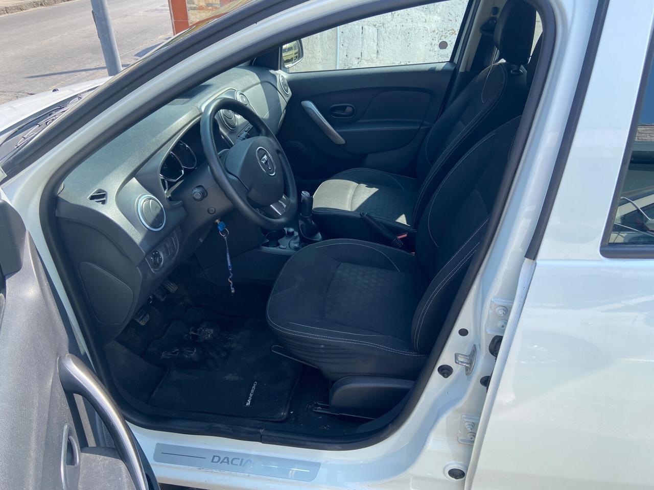 Dacia Sandero 1.2 75CV Ambiance
