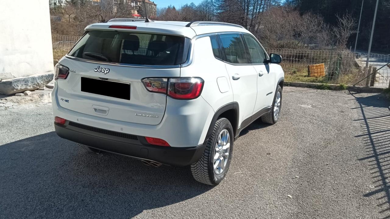 Jeep Compass Limited 1.3 T4 PHEV 4xe First Edition Off-Road