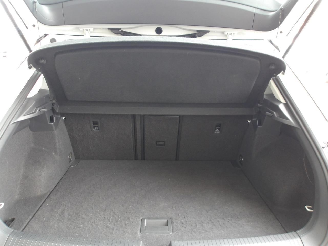 Volkswagen T-Roc 1.6 tdi Style