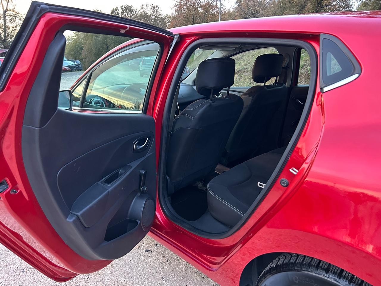 Renault Clio dCi 8V 75 CV Start&Stop 5 porte Energy neopatentati