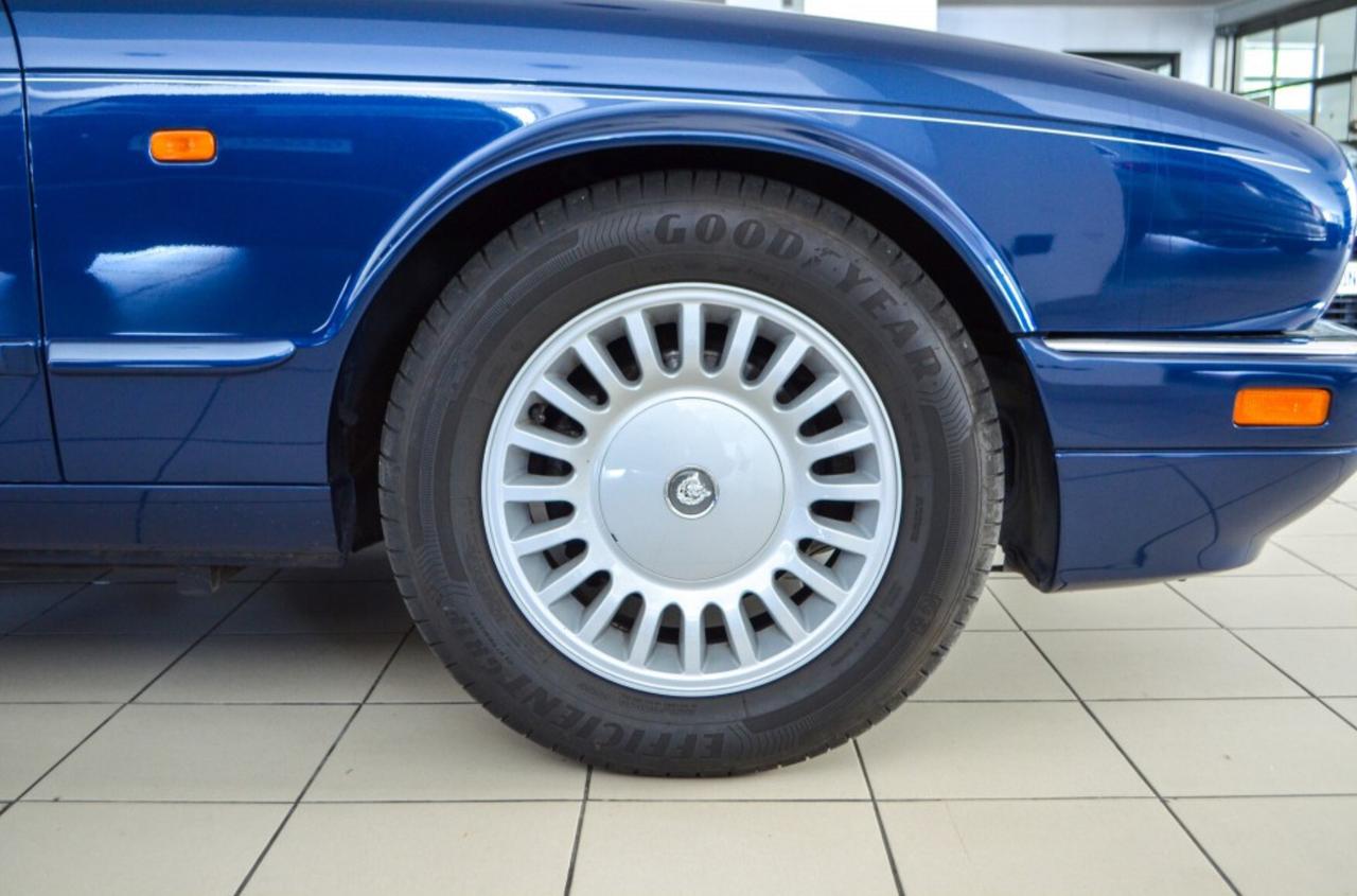 Jaguar XJ6 4.0 Automatic *30 ANNI!