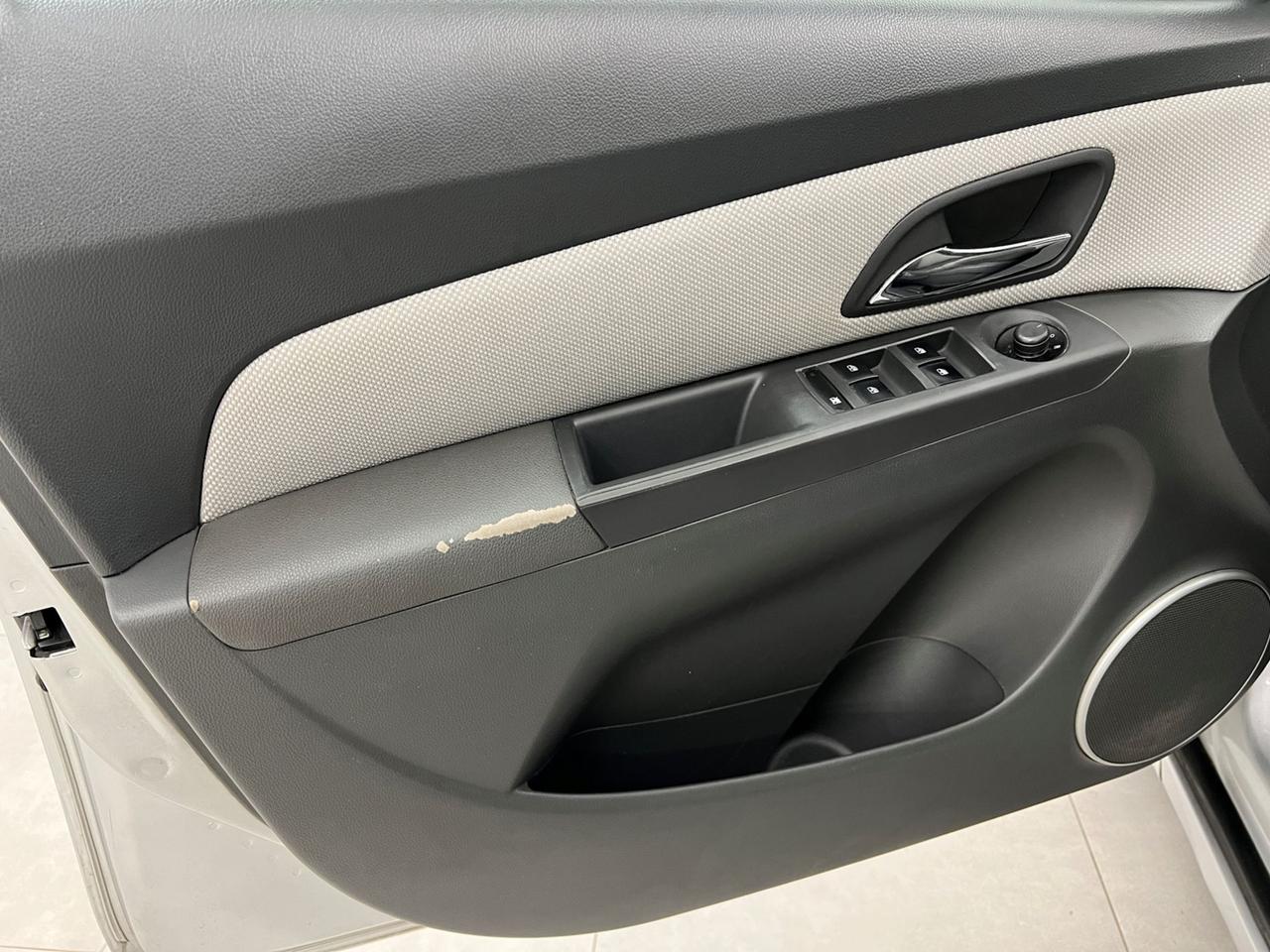 CHEVROLET Cruze 2.0 td LT