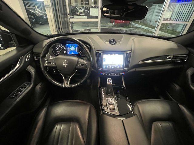 MASERATI Levante Levante 3.0 V6 Granlusso 275cv auto my20
