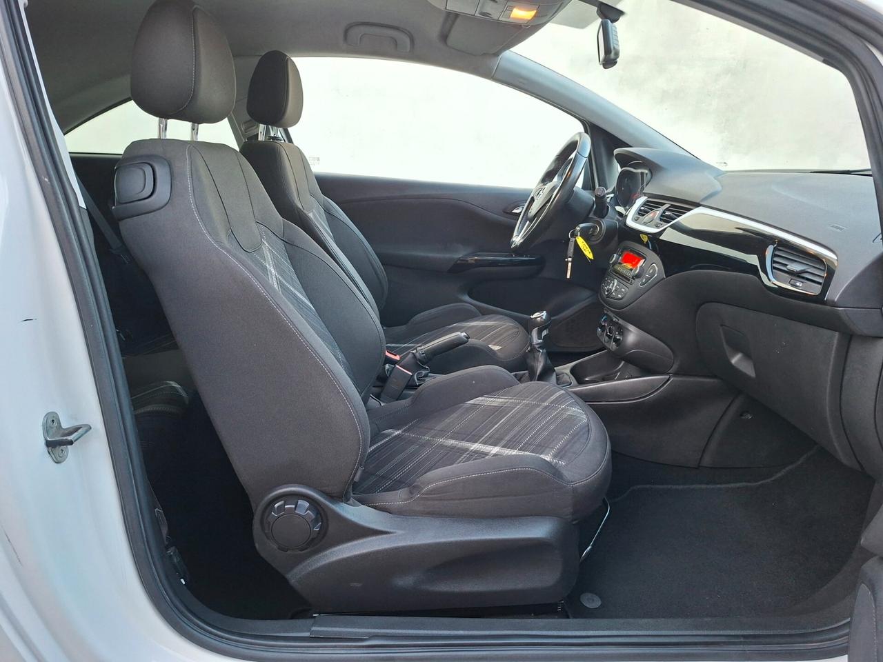 Opel Corsa 1.2 b-Color 3p. *EURO 6B*