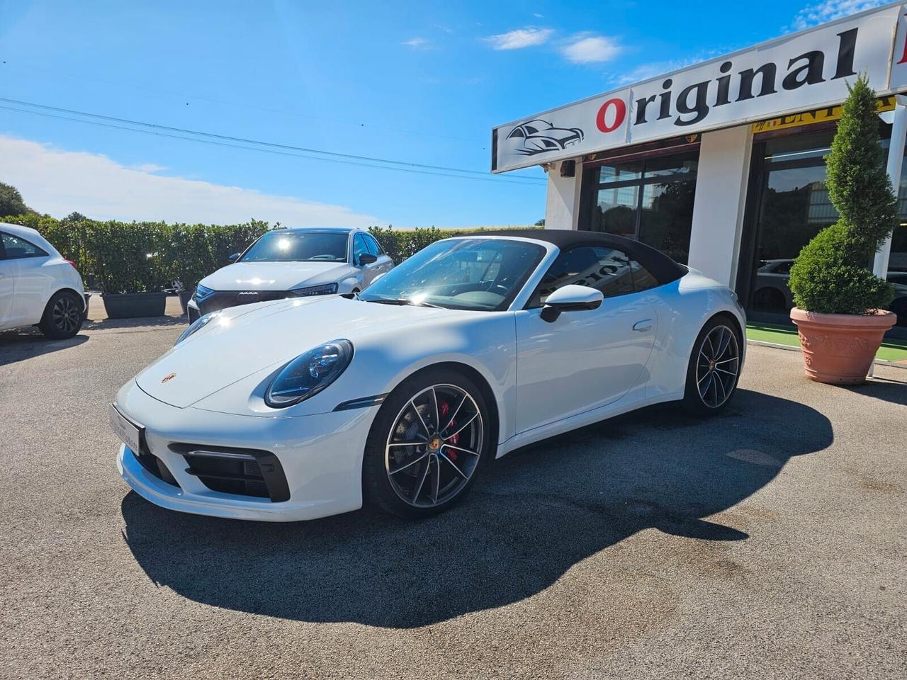 Porsche 911 Carrera Cabriolet