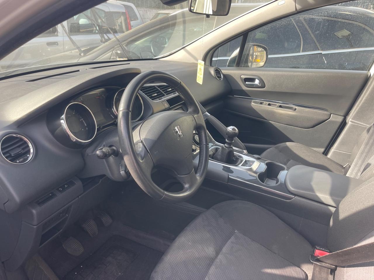 Peugeot 3008 1.6 HDi 112CV Premium