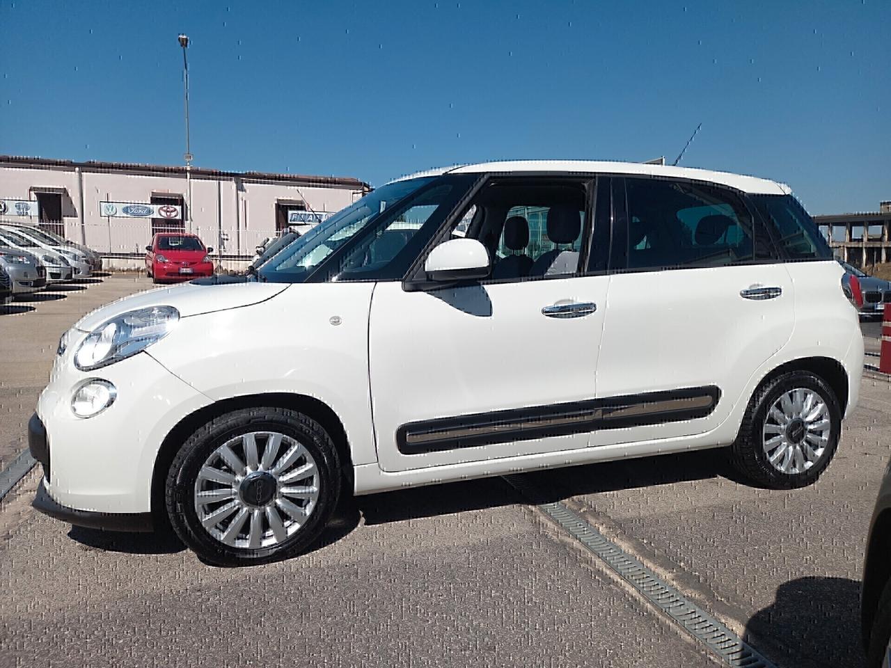 Fiat 500L 1.3 Multijet 95CV Lounge Connect