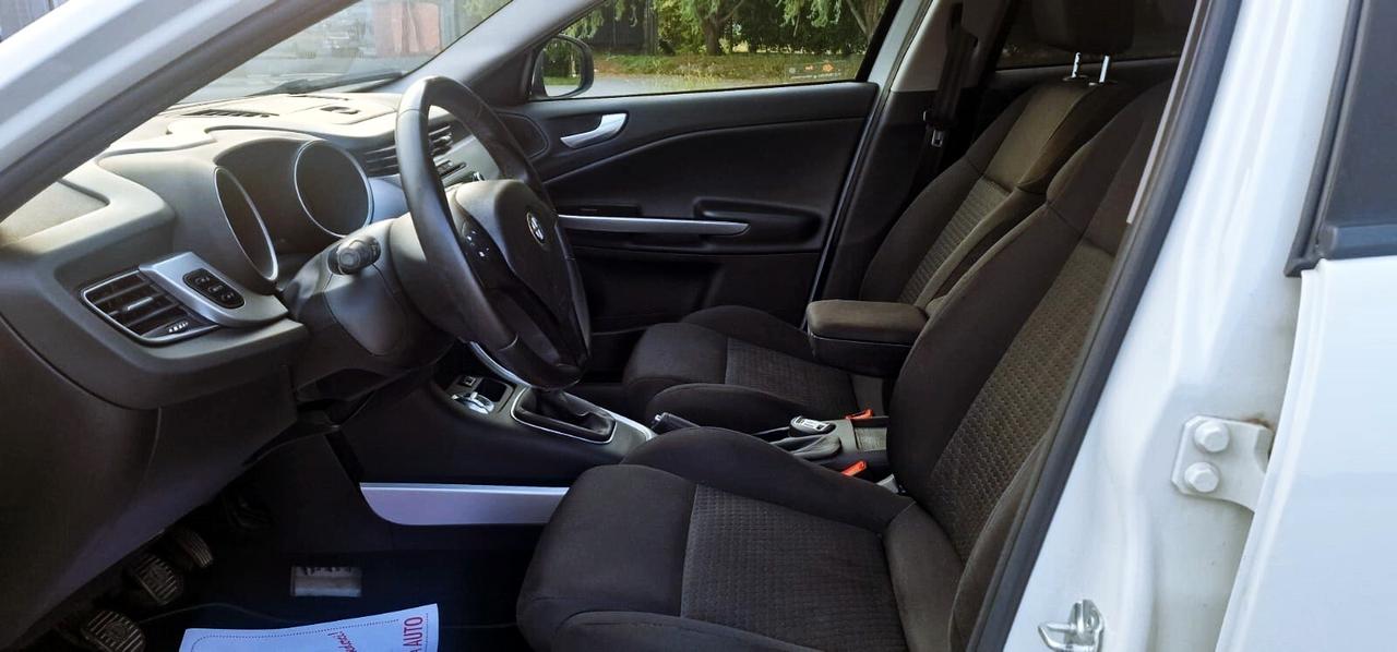 Alfa Romeo Giulietta 1.4 120 CV GPL NUOVO
