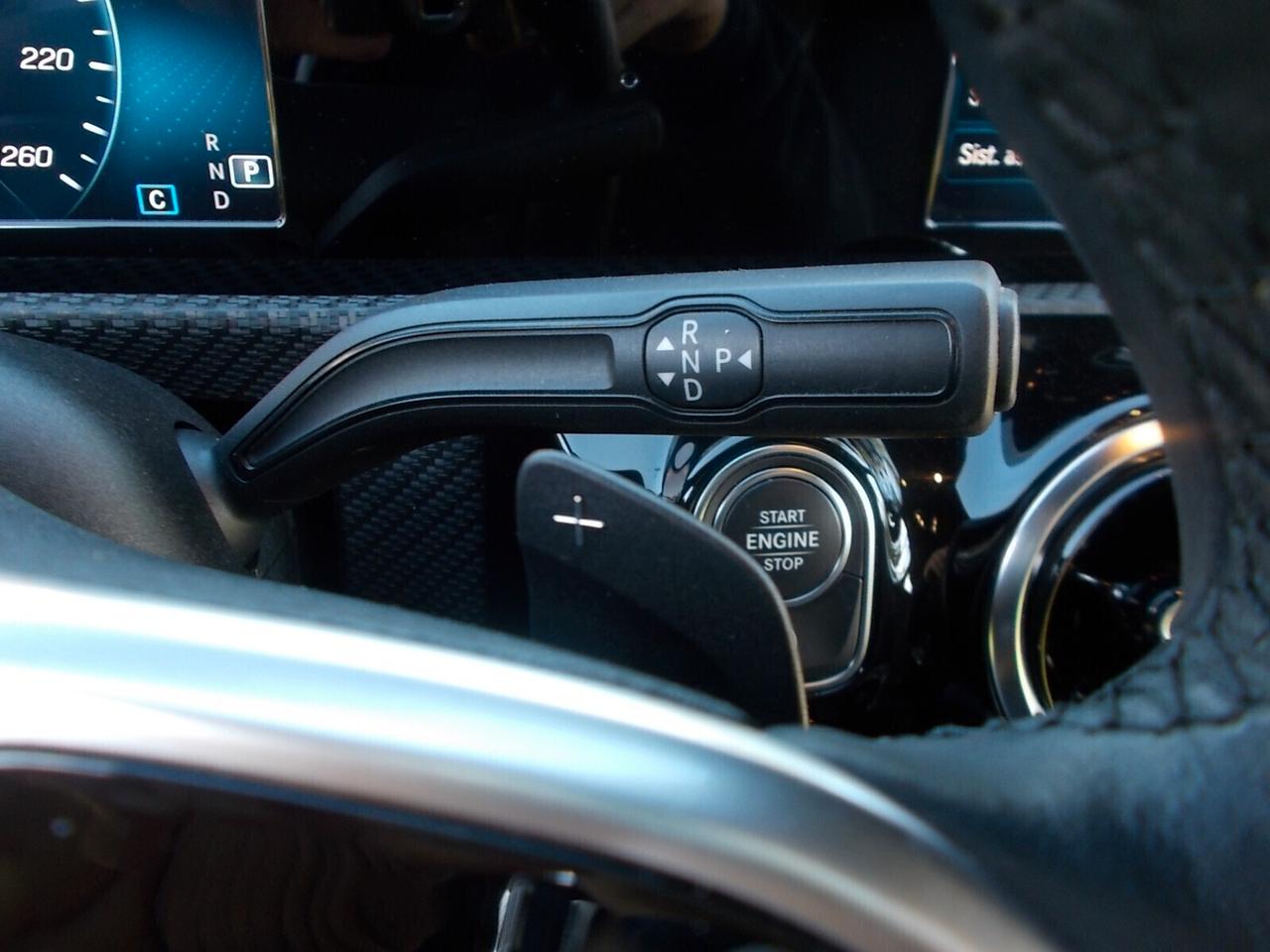 Mercedes-Benz A 180d Autom *FULL OPT.* da VETRINA