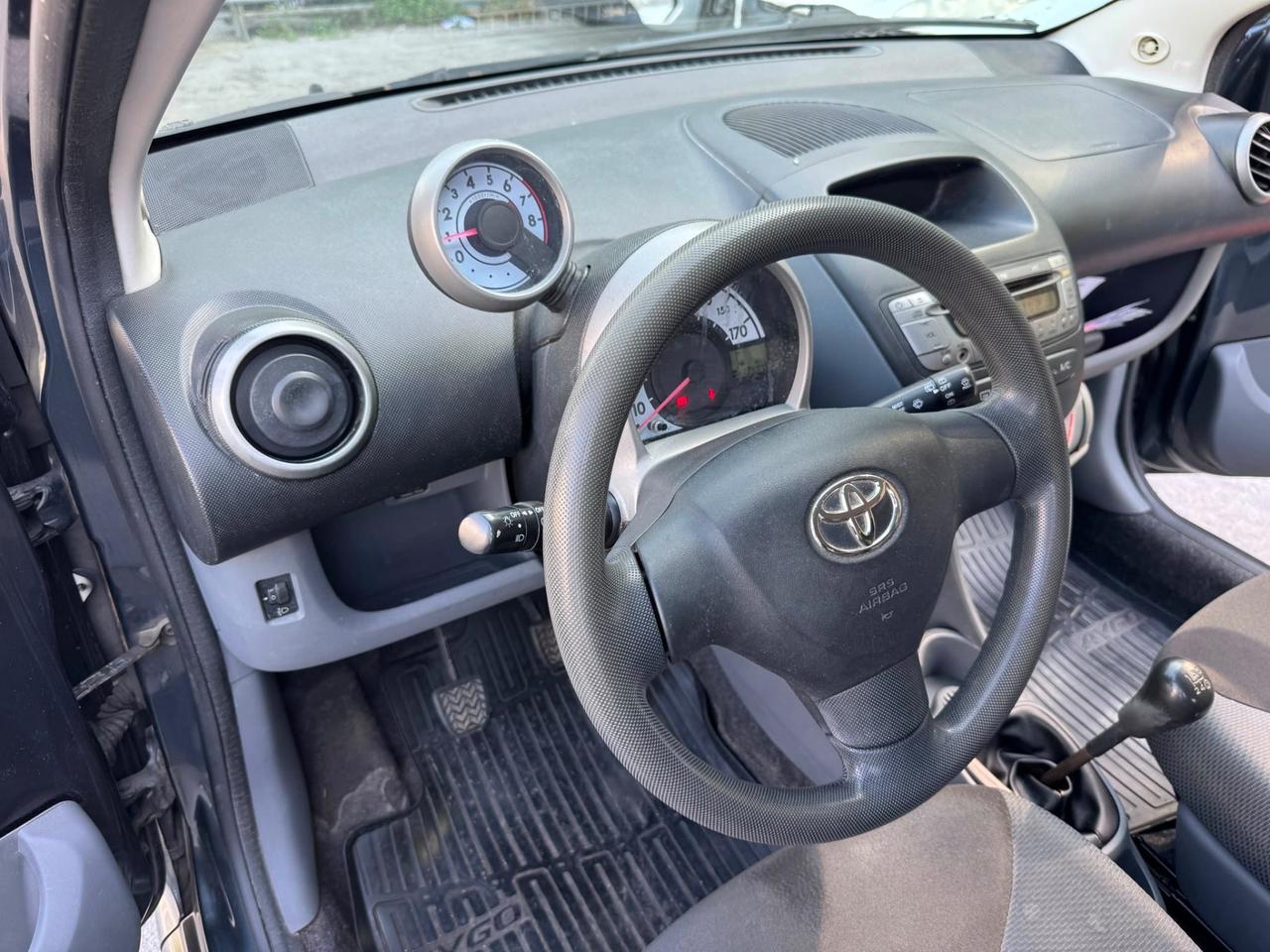 Toyota Aygo 1.0benzina 68cv - 2006 km 130.000