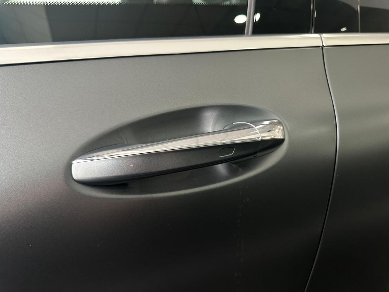 Mercedes EQC - N293 400 4Matic Premium Plus AMG Cam360° Tetto Led NAVI