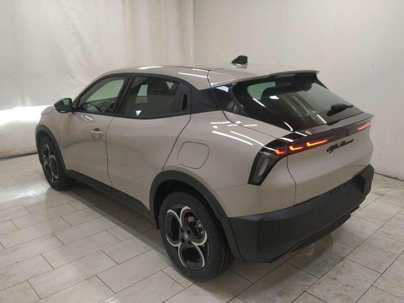 Alfa Romeo Junior 1.2 ibrida 145cv edct6