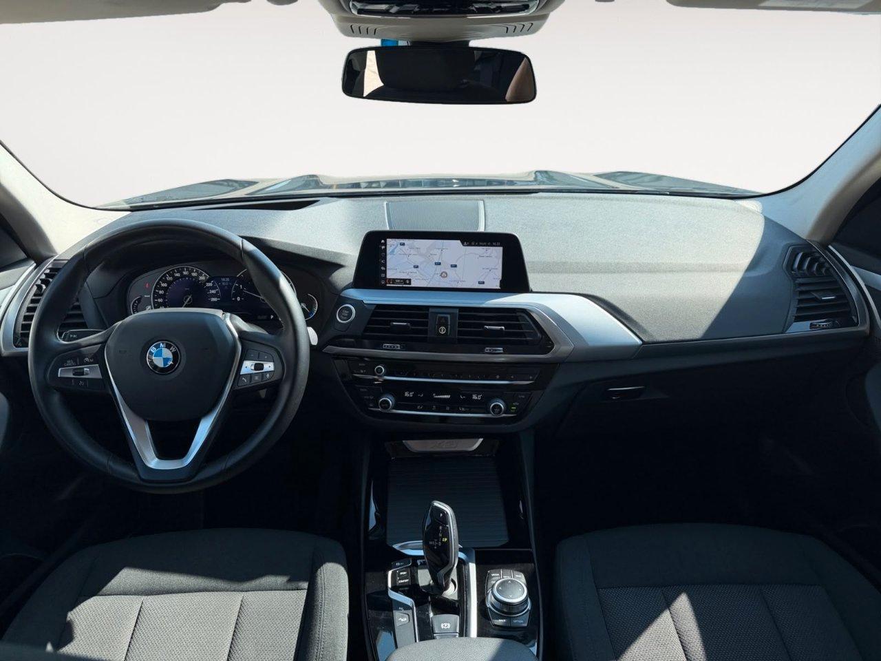 BMW X3 xdrive20d mhev 48V Business Advantage auto