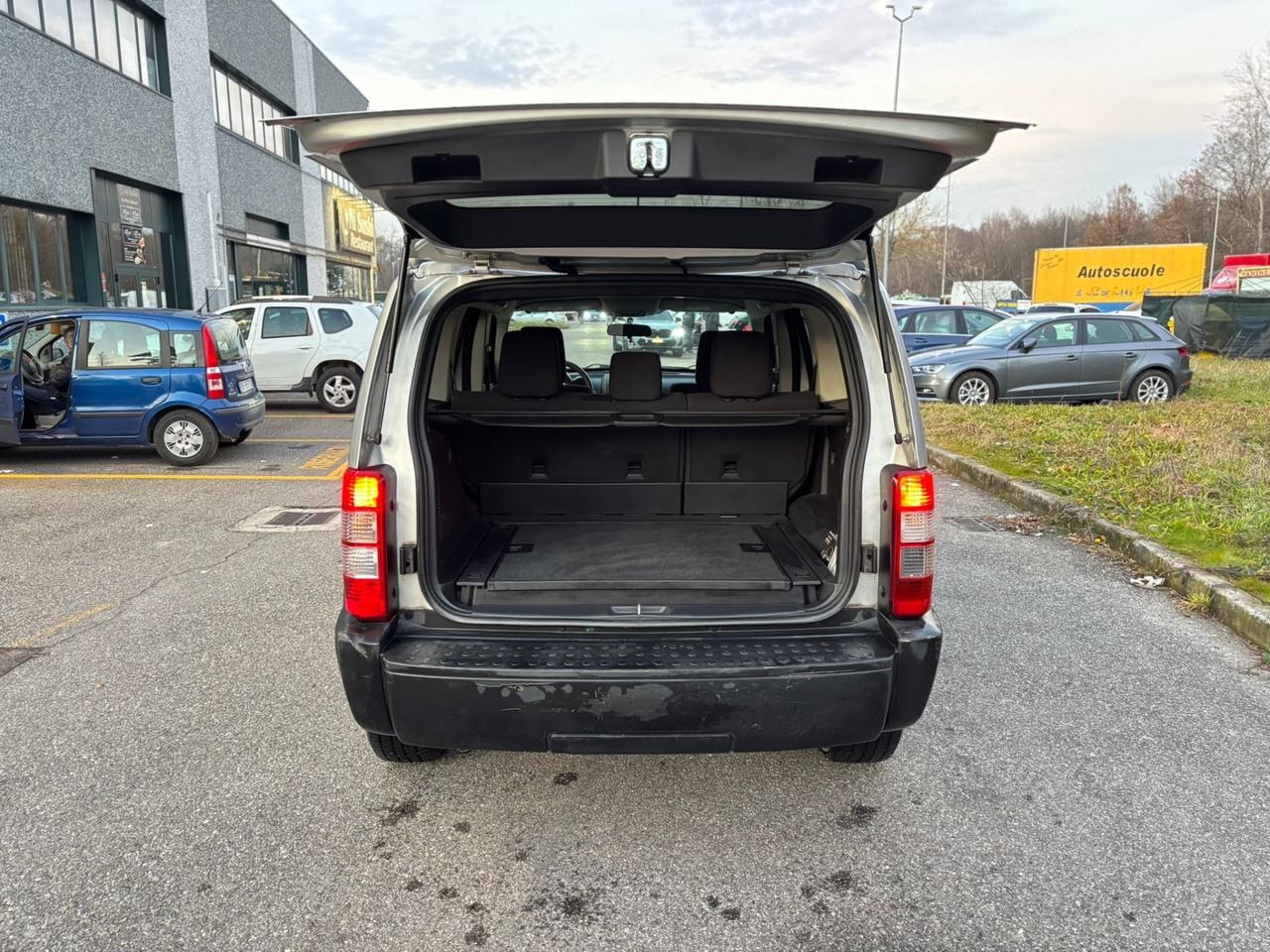 Dodge Nitro 2.8 CRD DPF R/T 4WD