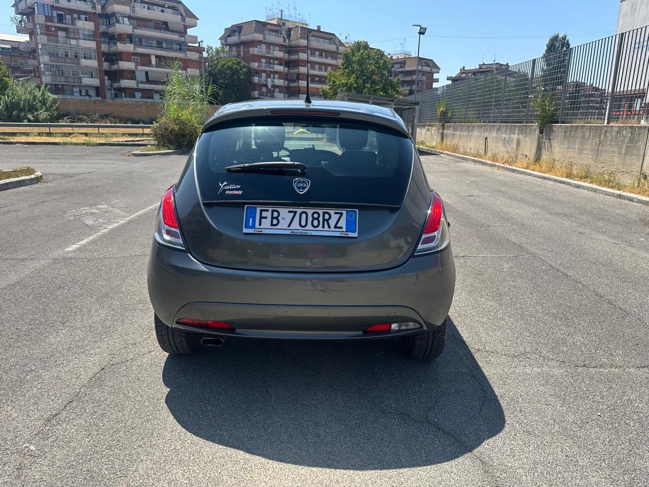 Lancia Ypsilon 1.2 69 CV 5 porte Gold