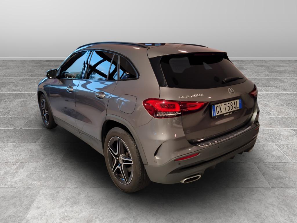 Mercedes-Benz GLA-H247 2020 - GLA 200 d Premium auto