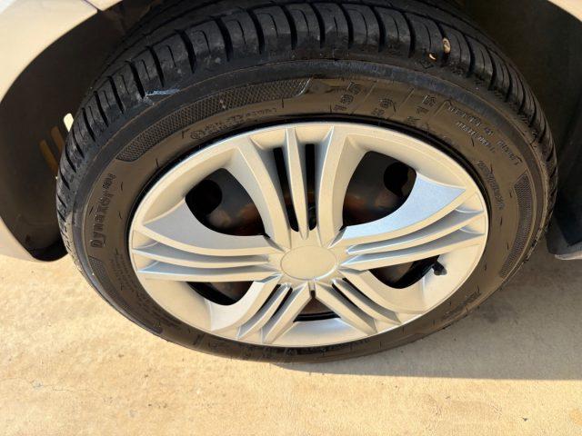FORD Fiesta + 1.2 82CV 3 porte EURO 5B PRONTA CONSEGNA
