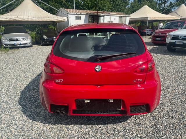 Alfa Romeo 147 3.2 GTA V6 - VETTURA INTROVABILE