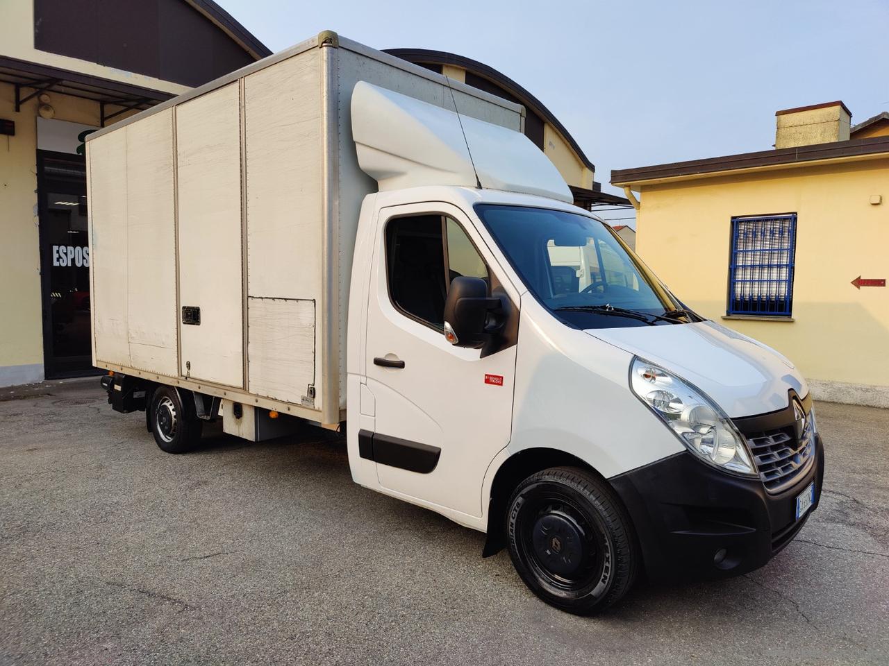 Master 2.3dCi 145CV CAB. SPONDA SOLLEVATRICE