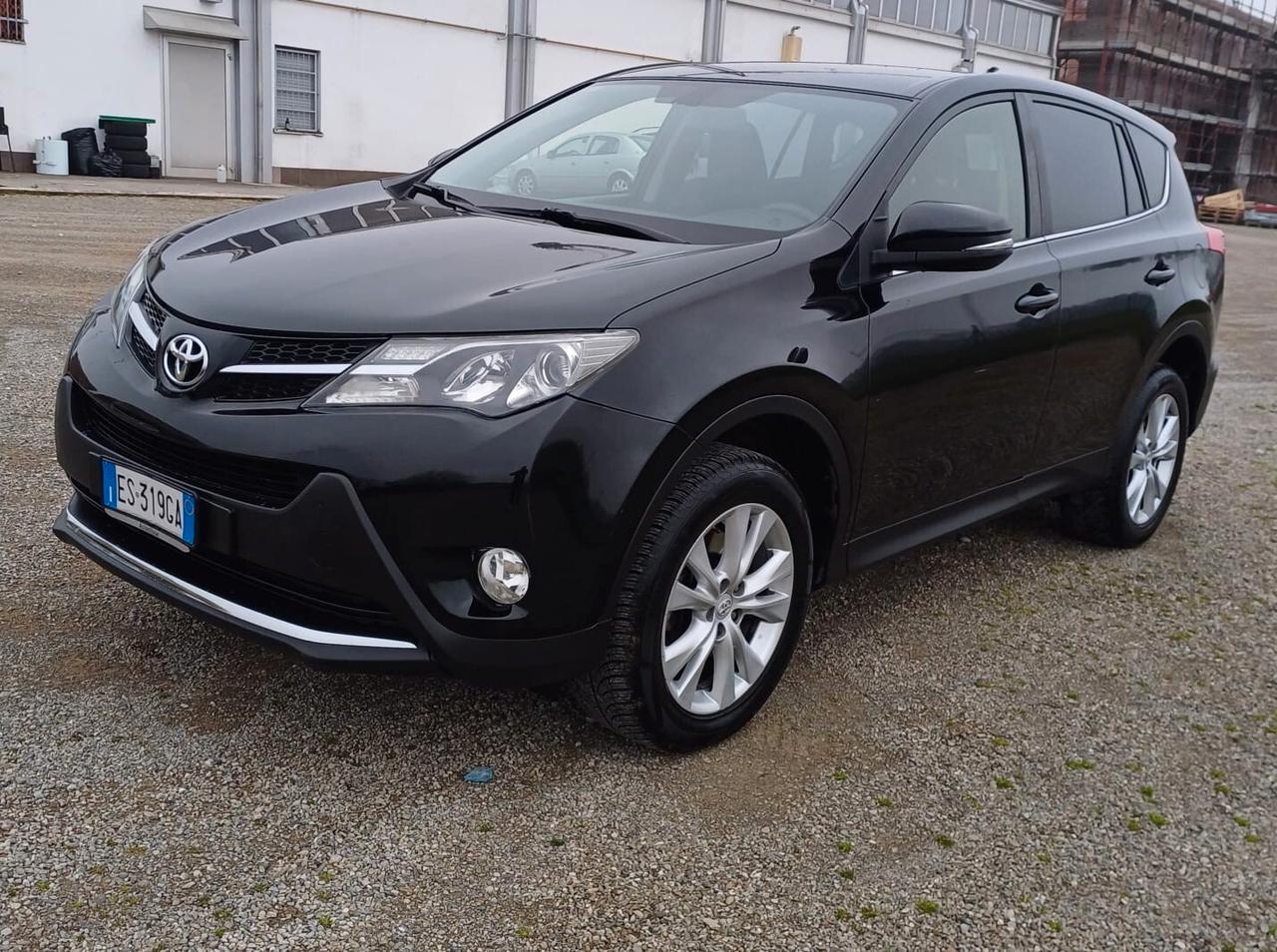 Toyota RAV 4 RAV4 2.2 D-4D 150 CV Lounge