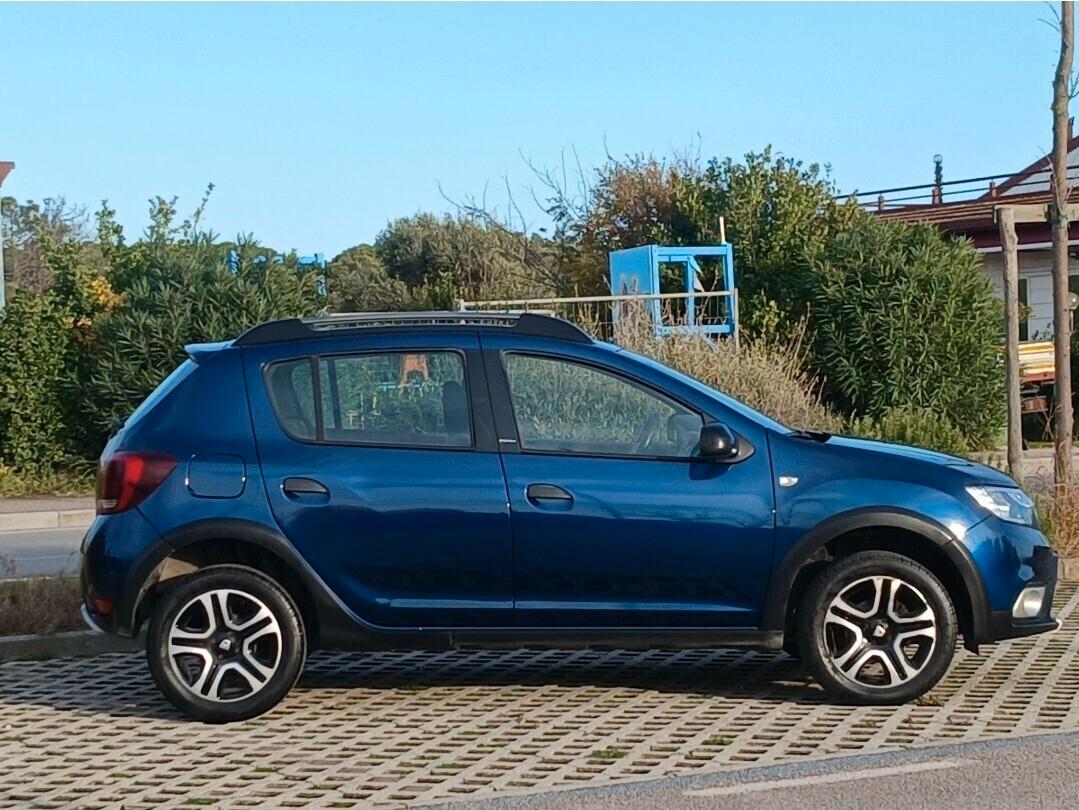 Dacia Sandero Stepway 0.9 Permute - Garanzia NEOPATENTATI