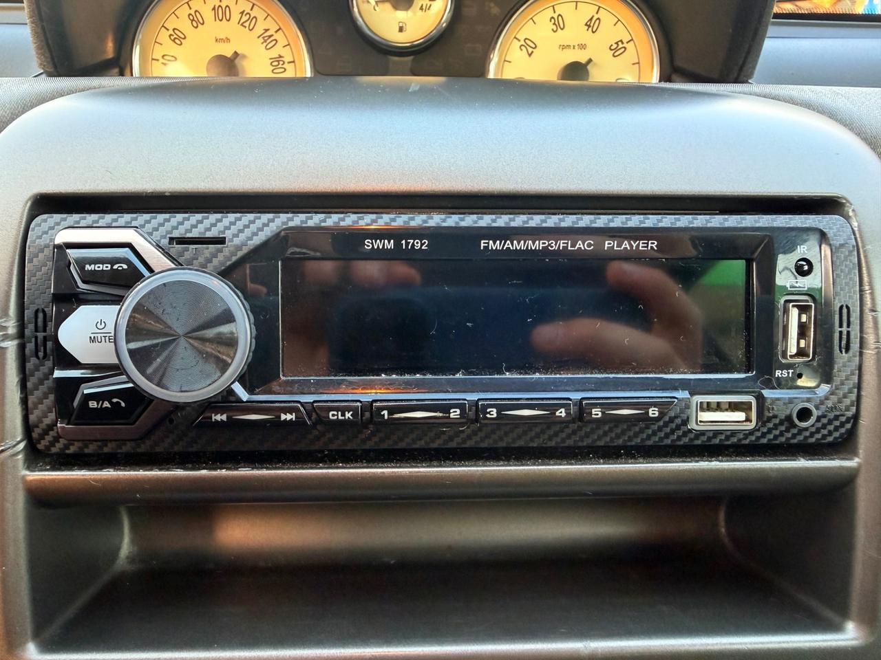 Lancia Ypsilon 1.2 Oro Plus