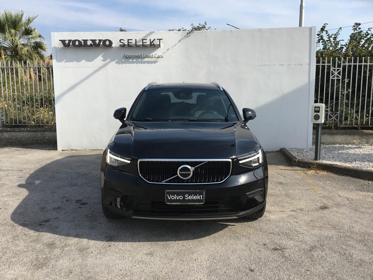 Volvo XC40 T2 Core CAMBIO AUTOMATICO