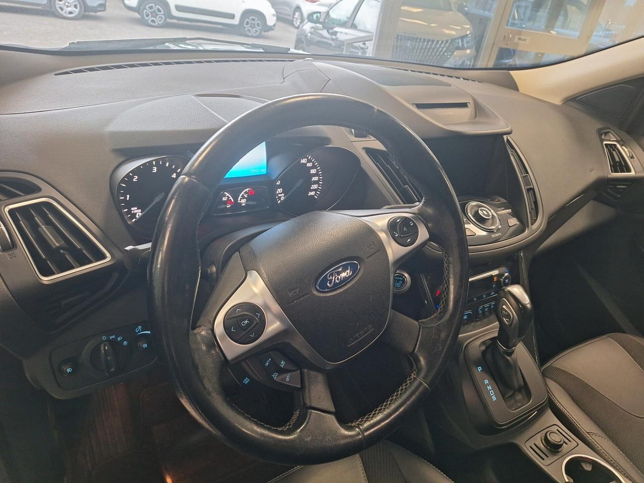 Ford Kuga 2.0 TDCI 150 CV S&S 4WD Powershift Titanium