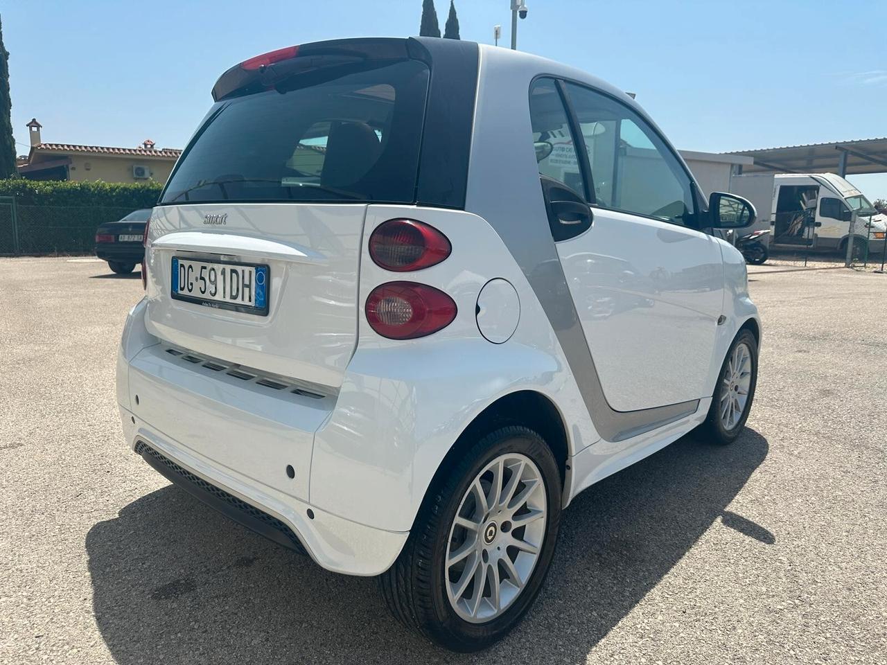 Smart ForTwo 1000 Turbo Restyling 2013