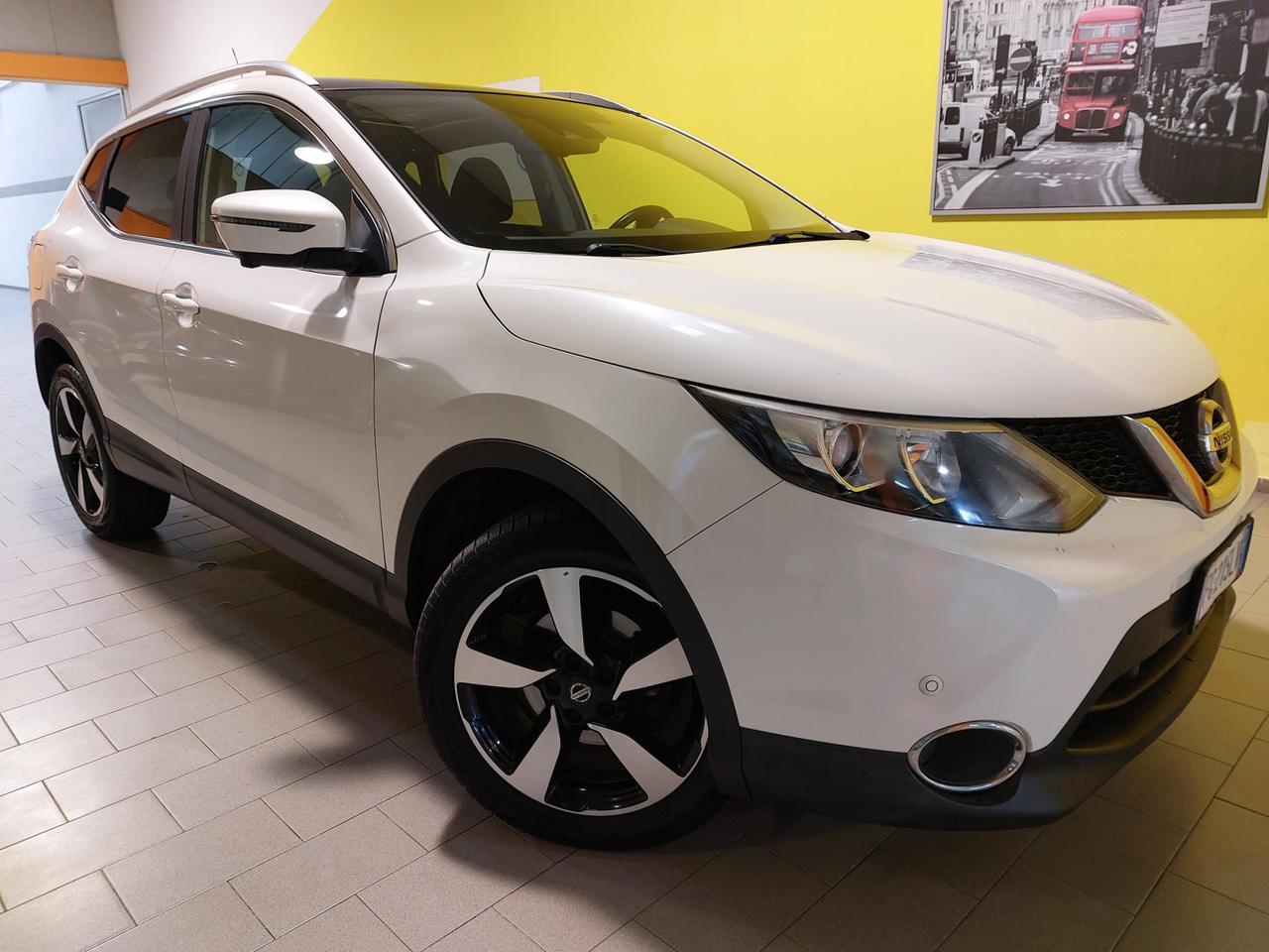 Nissan Qashqai 1.5 DCI TEKNA 110CV E6
