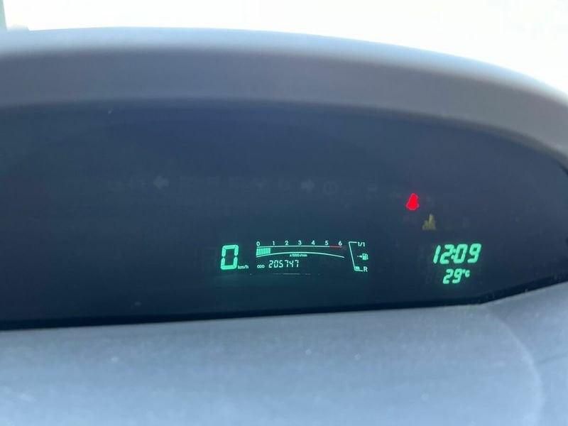 Toyota Yaris Yaris 5p 1.4 d-4d dpf my10