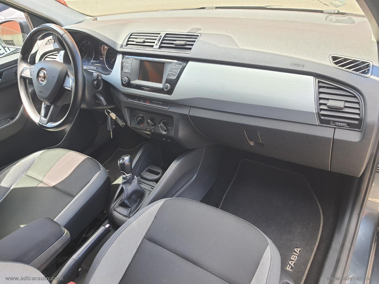 SKODA Fabia 1.2 TSI Ambition