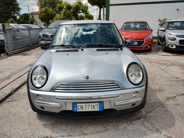 MINI 1.6 Metano 16V One de luxe 2004