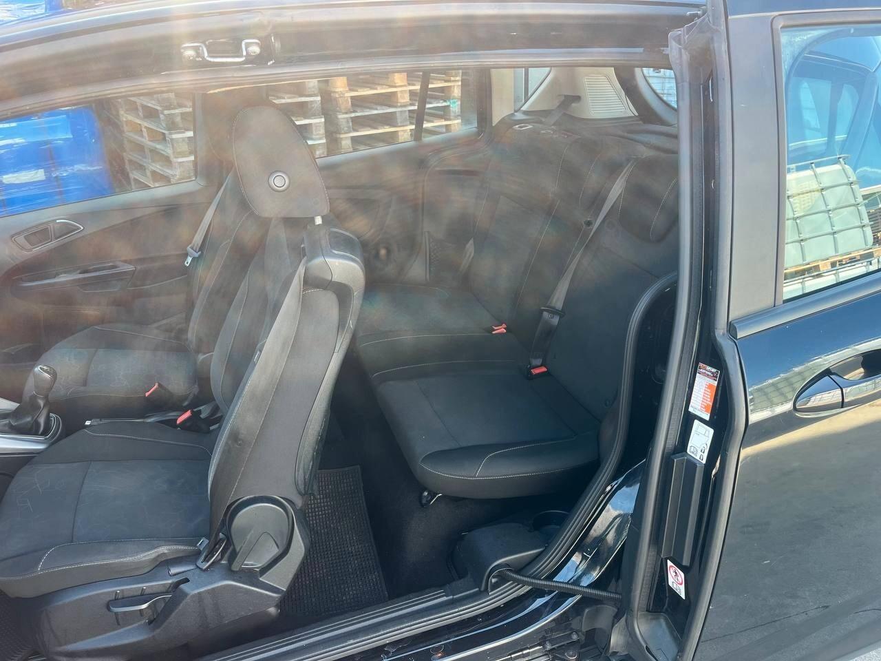 Ford B-Max 1.4 90 CV GPL