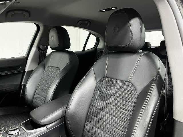 Alfa Romeo Stelvio 2.0 Turbo 200 CV AT8 Q4 Executive