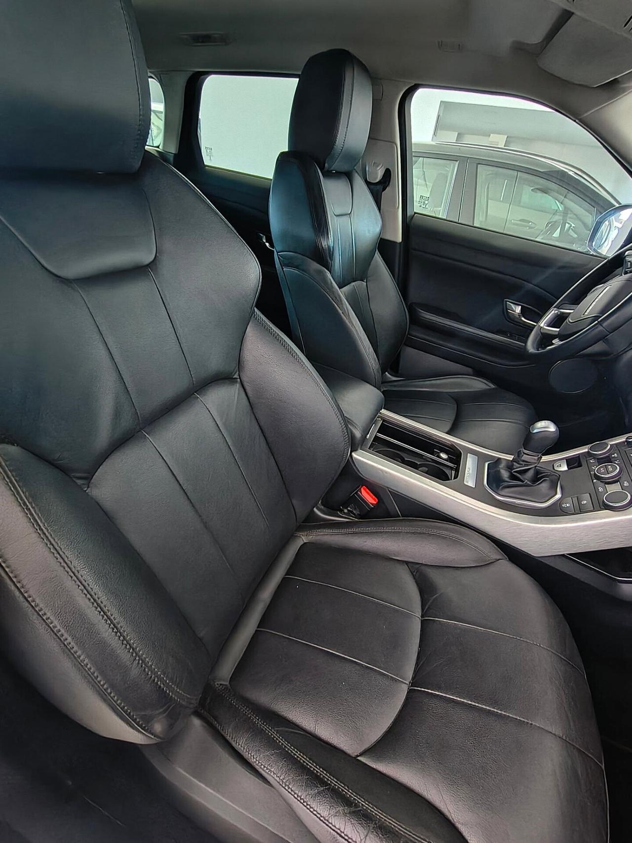 Land Rover Range Evoque 2.0 TD4 150 CV 5p. Pure