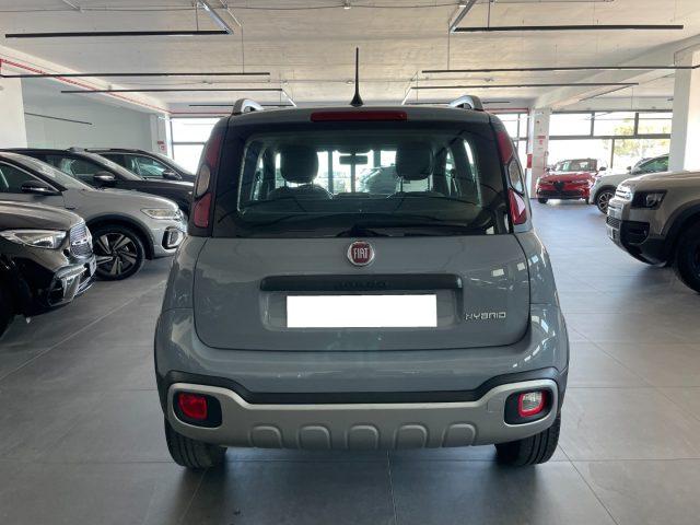 FIAT Panda 1.0 Hybrid 70 CV Cross