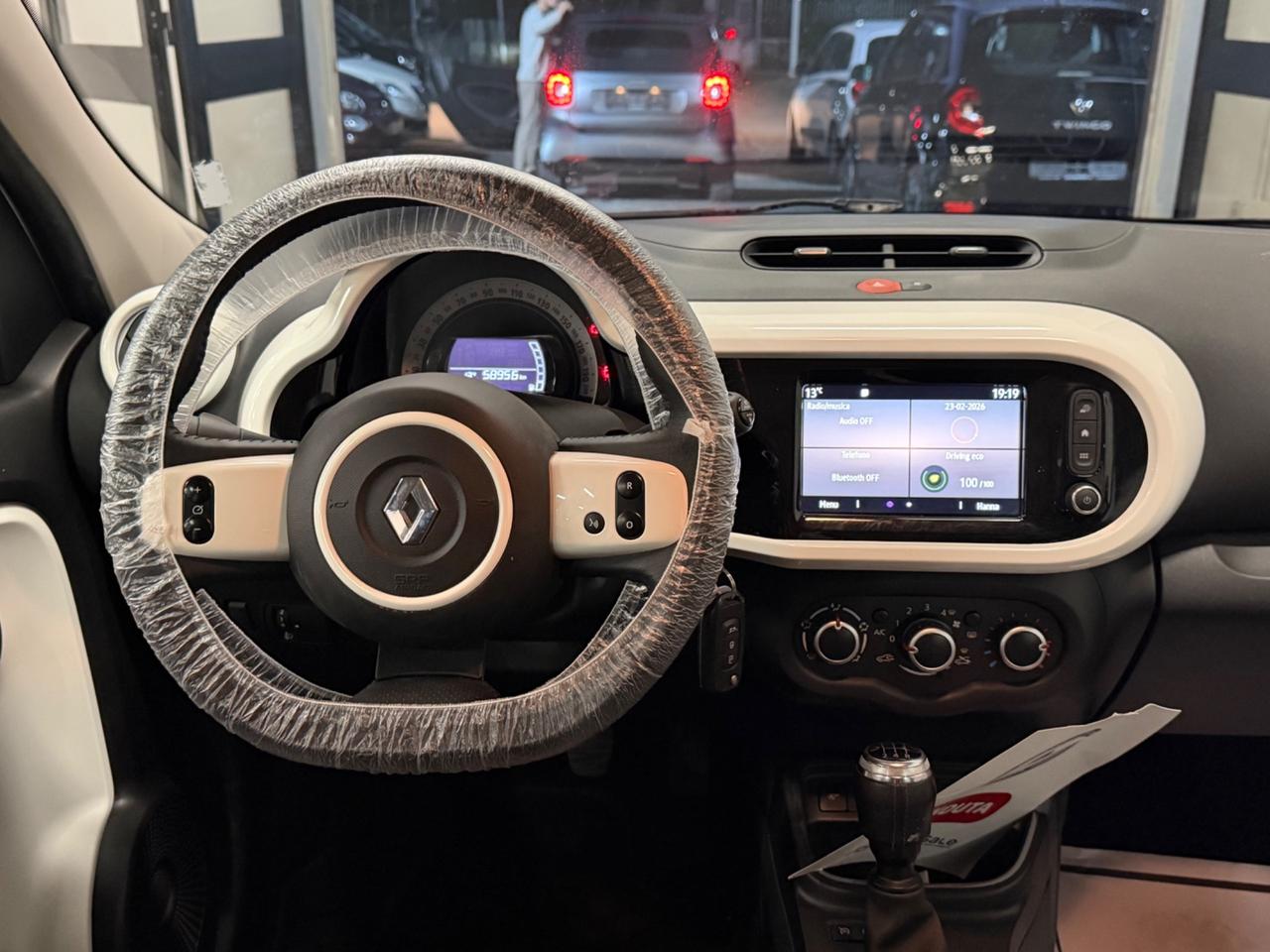 Renault Twingo 65 CV Intens LED NAVIGATORE PELLE FEND UNIPRO