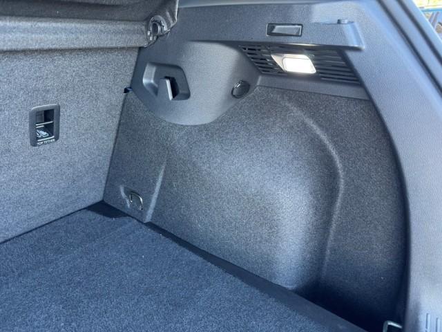 Volkswagen Golf 1.0 etsi evo Life 110cv dsg