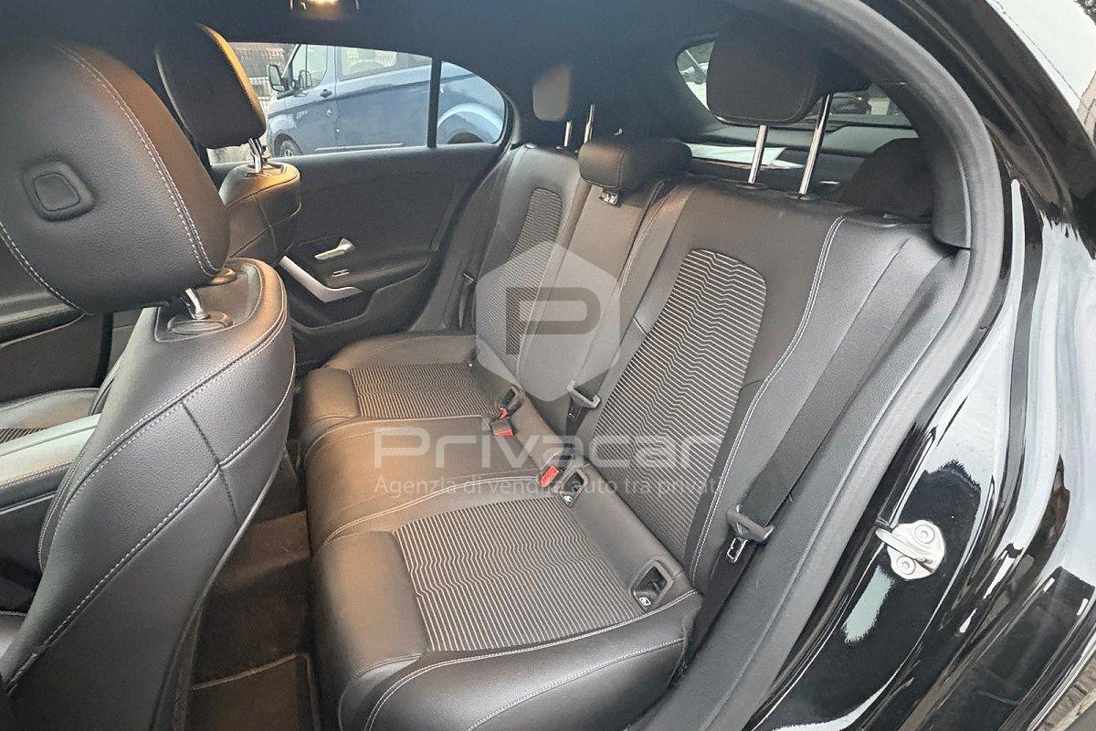 MERCEDES A 180 d Automatic Executive