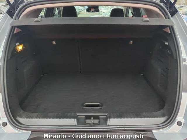 Renault Captur Captur Full Hybrid E-Tech 145 CV Business