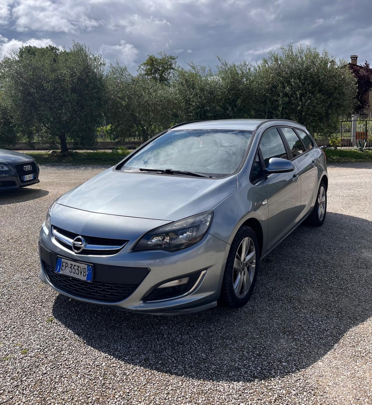 Opel Astra 1.7 CDTI 110CV Sports Tourer PERFETTA