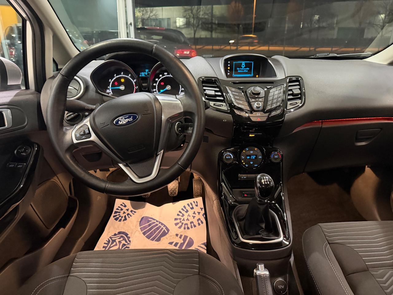 Ford Fiesta 1.0 100CV 5 porte Titanium Neopatentati